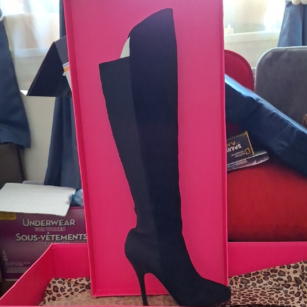 Betsey Johnson Black Over the Knee Boots